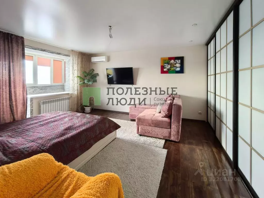 2-к кв. Амурская область, Благовещенск Зейская ул., 222 (77.6 м) - Фото 1