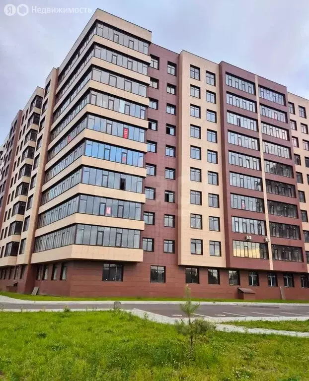 4-комнатная квартира: Владикавказ, улица Тогоева, 22 (238.2 м) - Фото 0