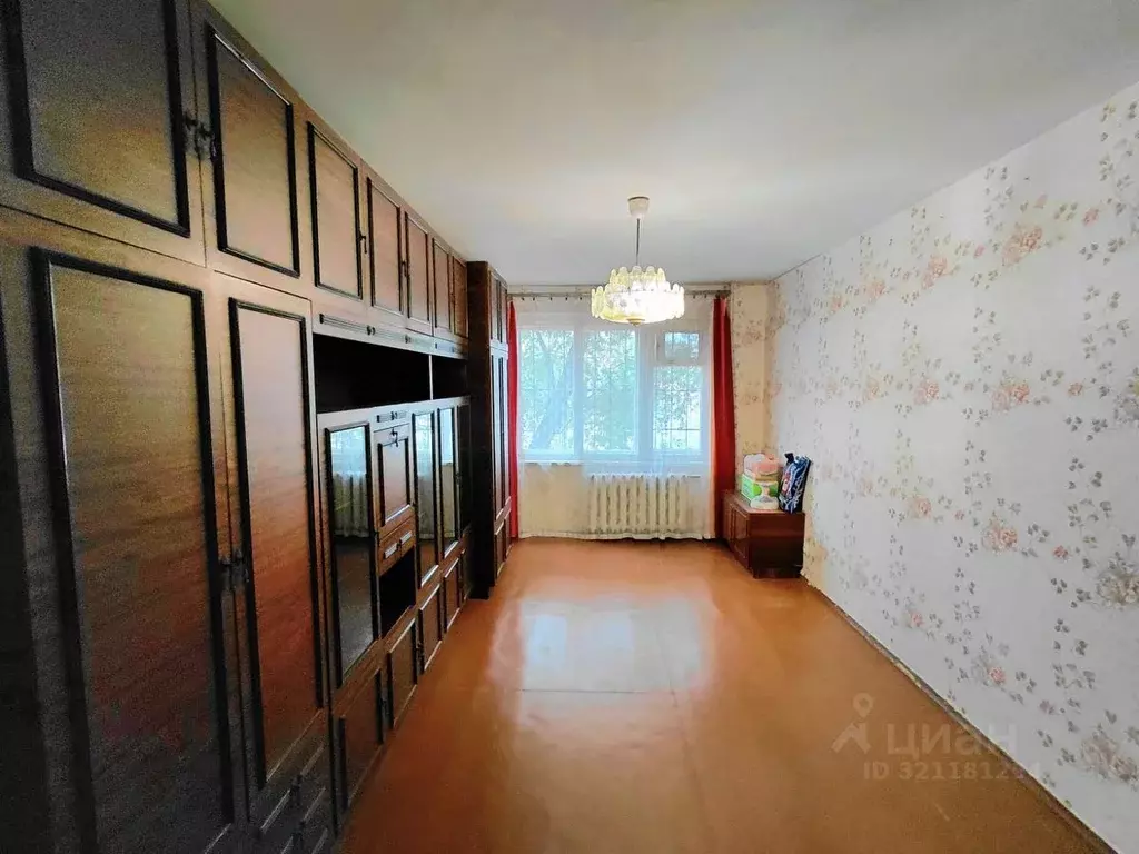 2-к кв. Астраханская область, Астрахань ул. Дубровинского, 64к1 (51.0 ... - Фото 0