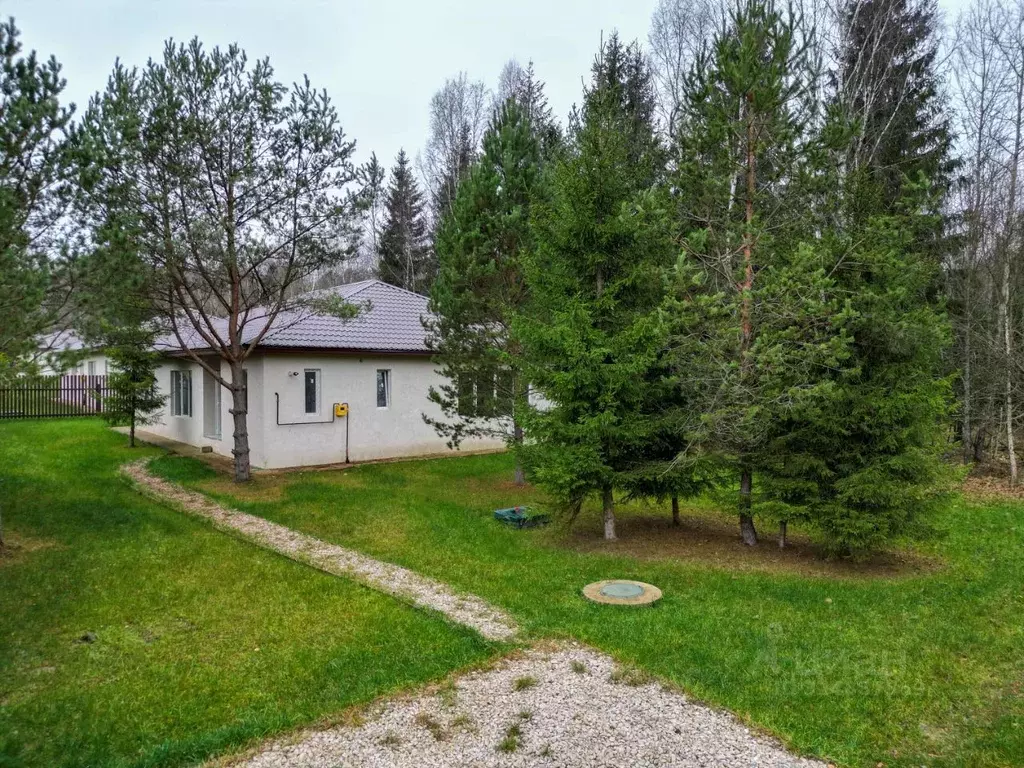 Дом в Калужская область, Малоярославецкий муниципальный округ, ... - Фото 2