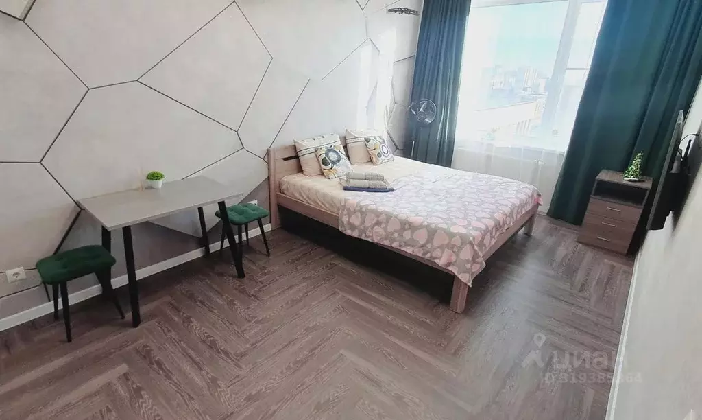 1-к кв. Тюменская область, Тюмень ул. Новоселов, 105 (30.0 м) - Фото 0