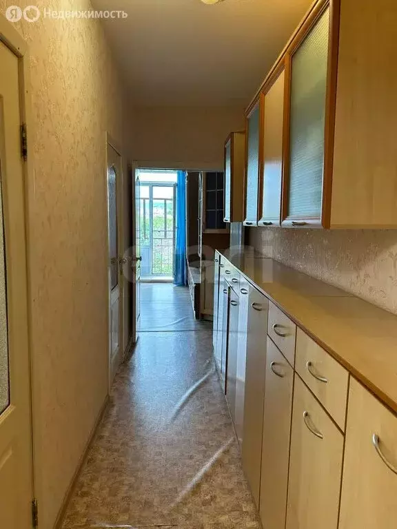 3-комнатная квартира: Саратов, улица имени Челюскинцев, 84 (72.1 м) - Фото 1