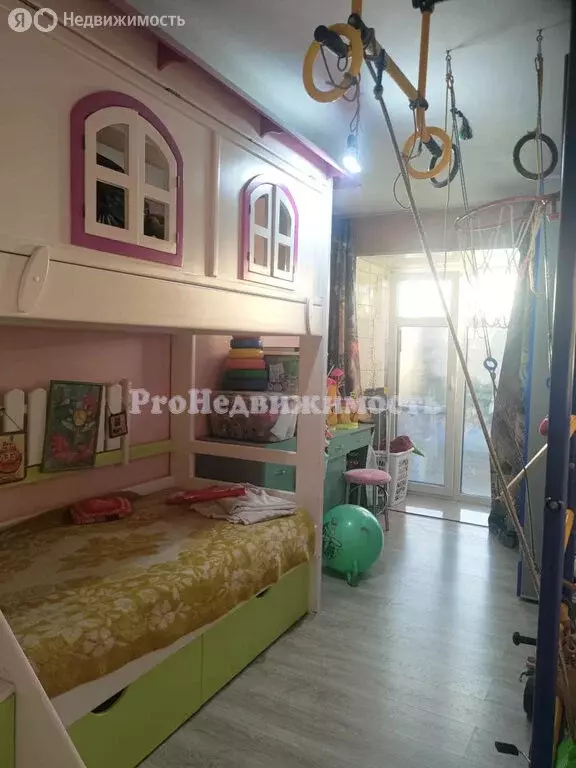 3-комнатная квартира: Кызыл, улица Крылова, 1А (84.6 м) - Фото 1