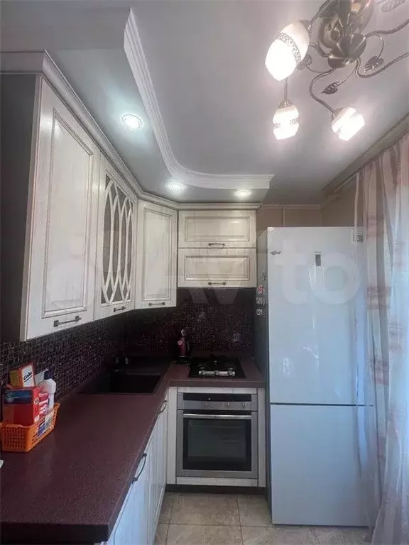 2-к. квартира, 46 м, 4/9 эт. - Фото 0
