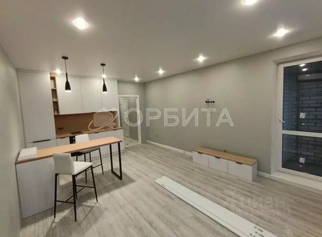 Студия Тюменская область, Тюмень Таврическая ул., 9к7 (33.3 м) - Фото 0