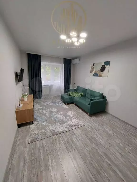 2-к. квартира, 42 м, 4/4 эт. - Фото 0