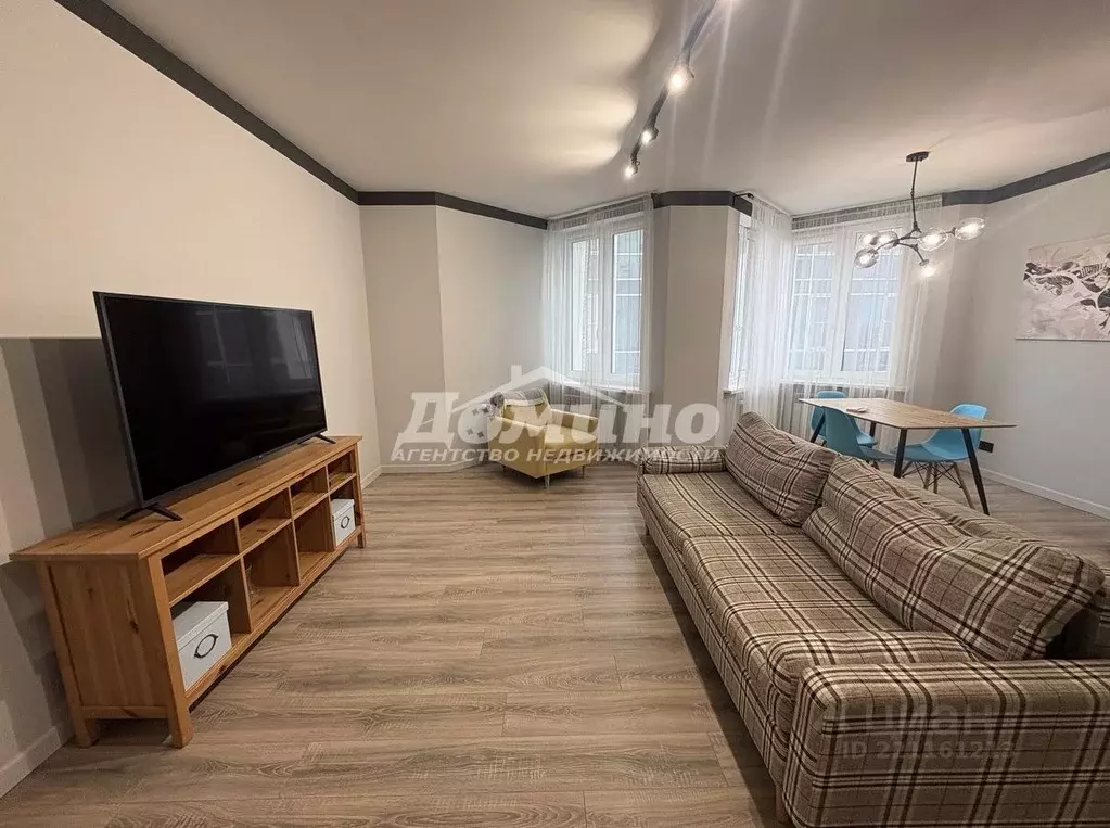 3-к кв. Калужская область, Калуга ул. Циолковского, 34 (85.0 м) - Фото 2