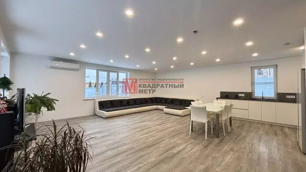Дом в Белгородская область, Старый Оскол пер. 5-й Володин (115 м) - Фото 0