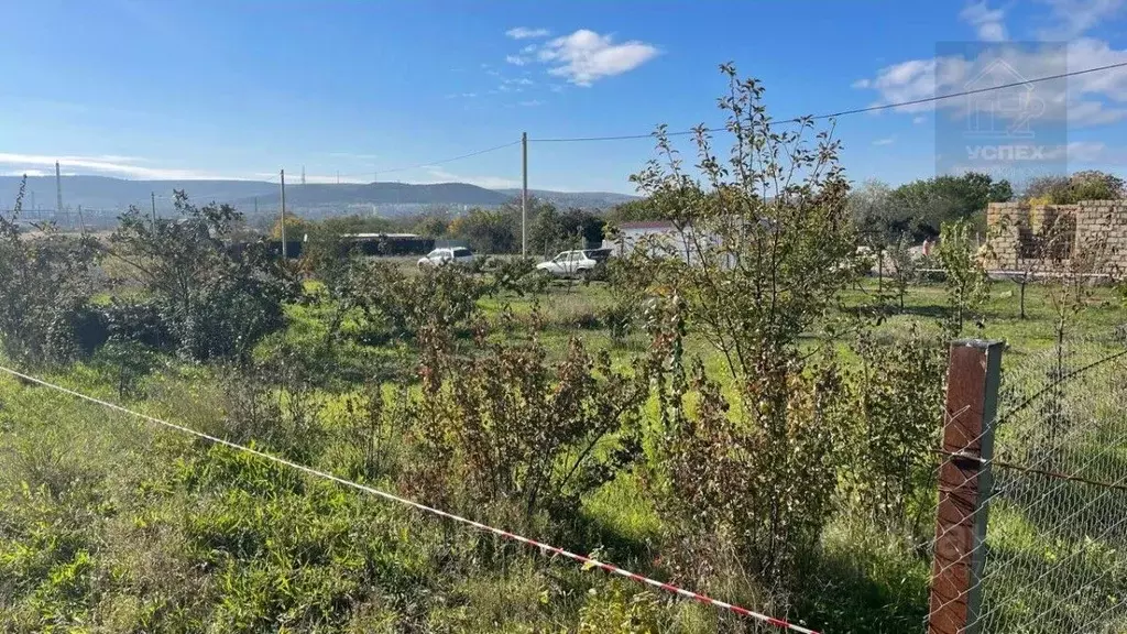Участок в Крым, Феодосия Инвалидов Ручеек СПК,  (7.6 сот.) - Фото 1