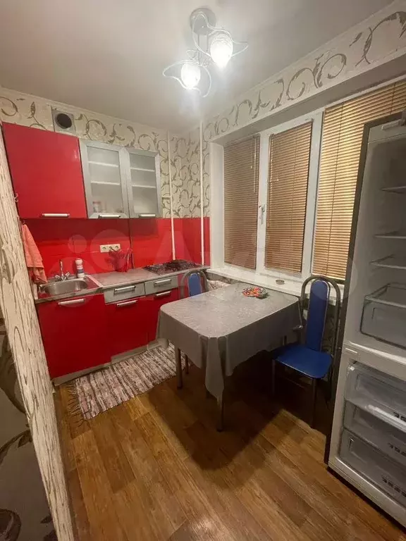 3-к. квартира, 58 м, 2/5 эт. - Фото 0