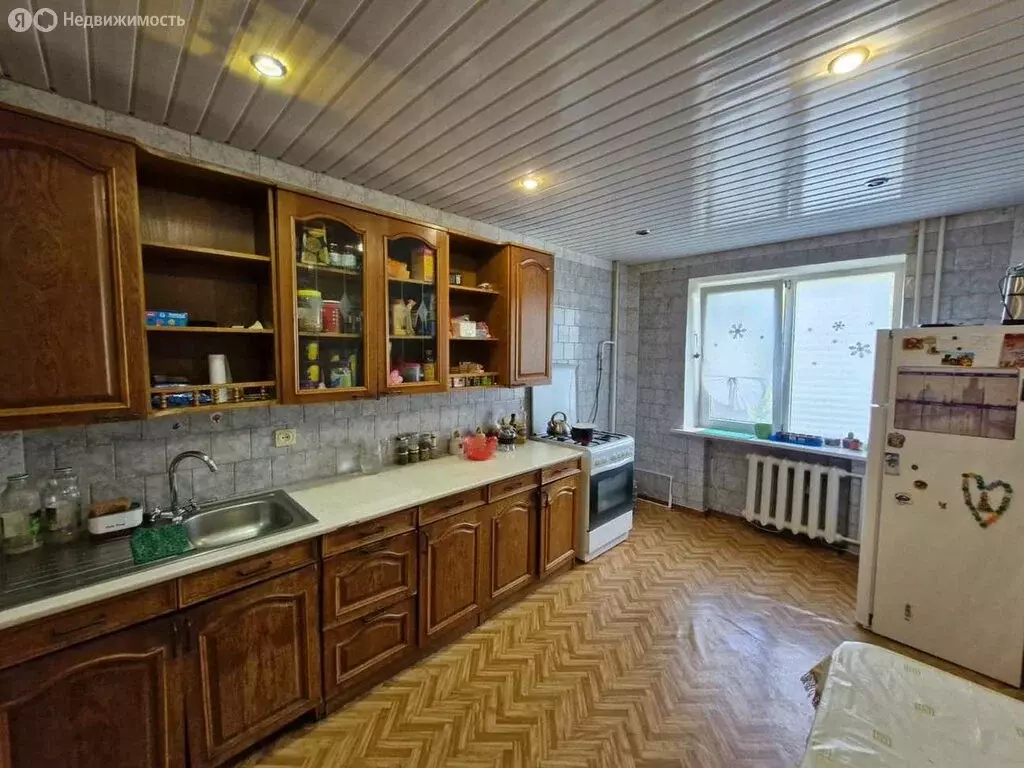 3-комнатная квартира: Ессентуки, улица Маяковского, 24 (99.4 м) - Фото 1