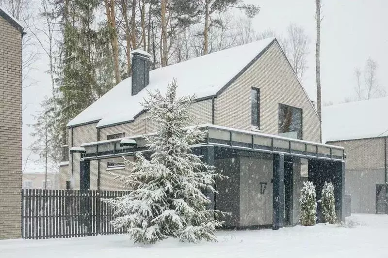 Коттедж в Московская область, Красногорск городской округ, Сабурово ... - Фото 1