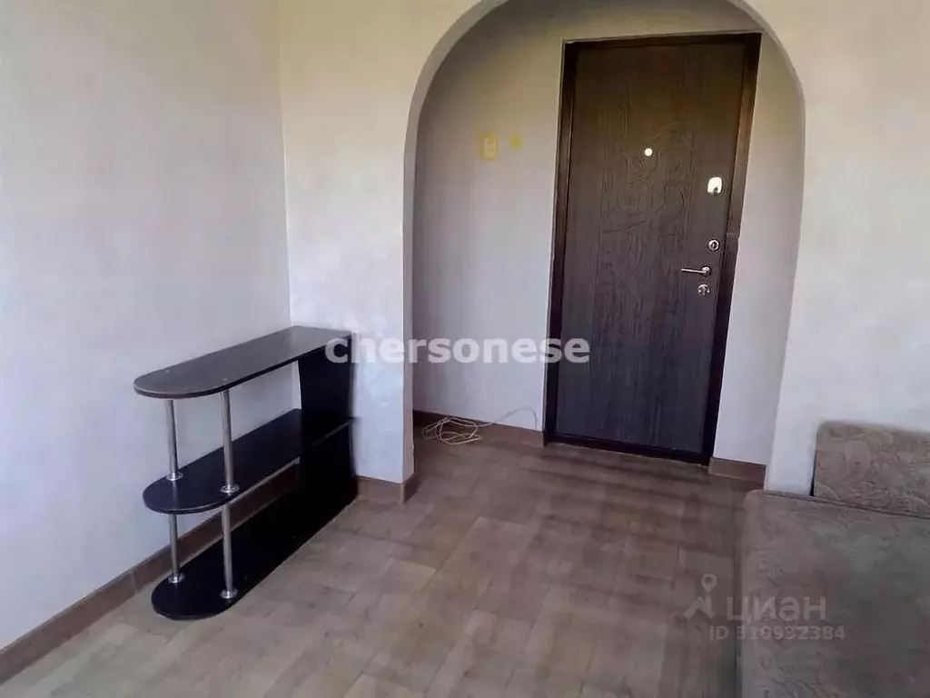 Комната Севастополь ул. Героев Подводников, 8 (13.0 м) - Фото 0