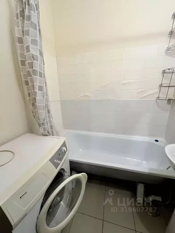 1-к кв. Новосибирская область, Новосибирск ул. Титова, 252/2 (36.0 м) - Фото 1