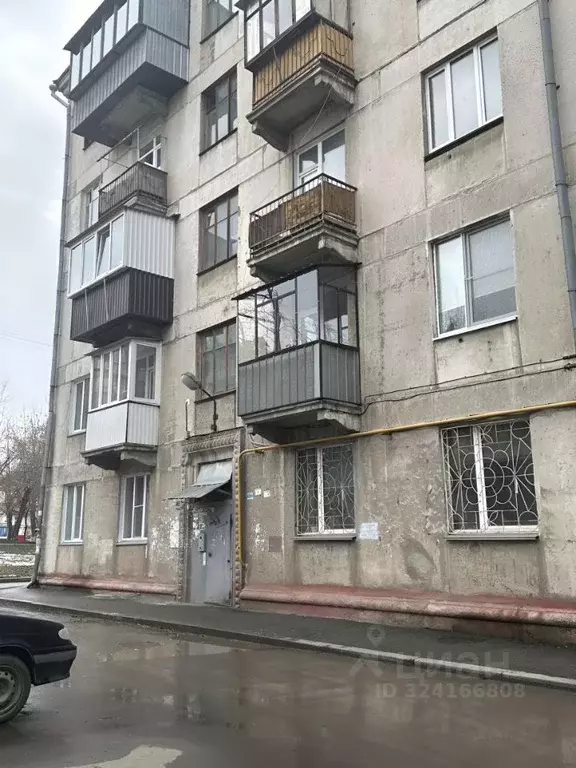 Комната Челябинская область, Челябинск ул. Богдана Хмельницкого, 21 ... - Фото 1