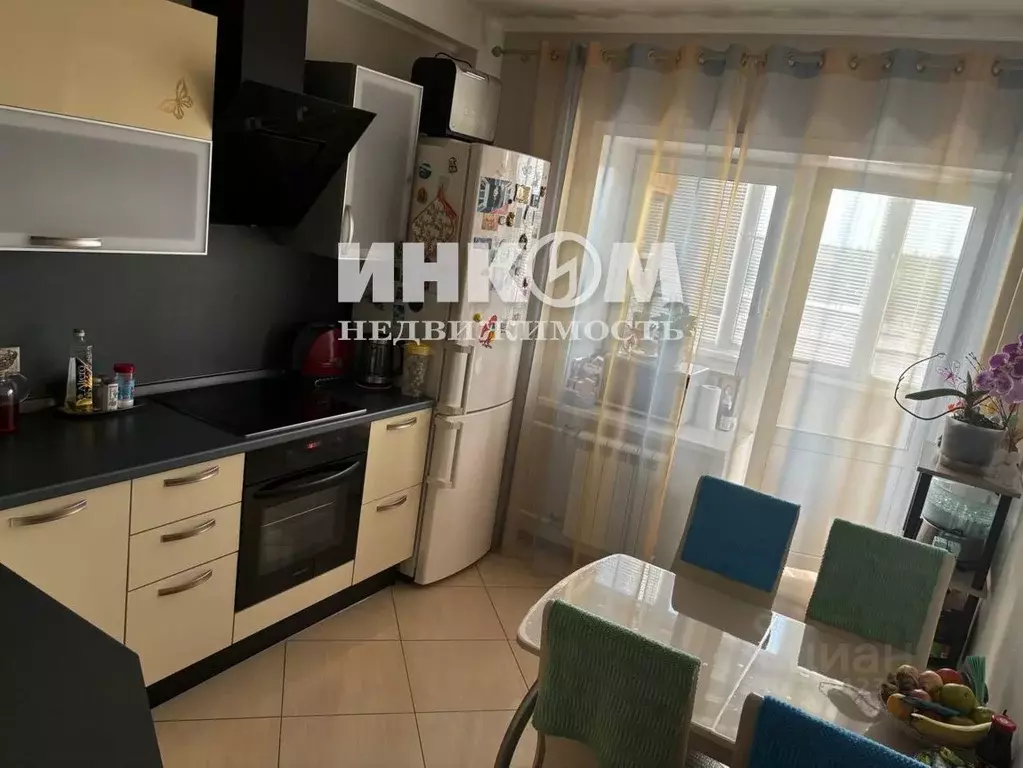3-к кв. Московская область, Дмитров ул. Спасская, 3 (78.1 м) - Фото 0