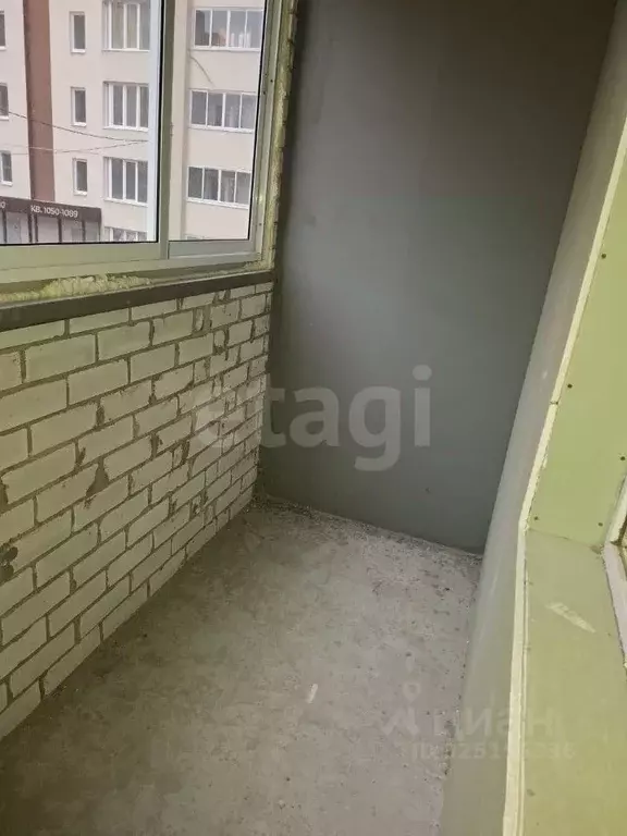 3-к кв. Воронежская область, Воронеж ул. Артамонова, 34Ж (93.0 м) - Фото 0