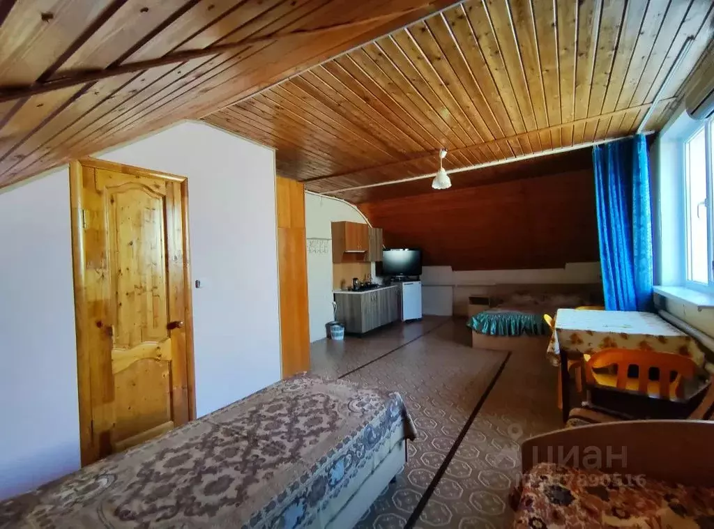 Комната Краснодарский край, Анапа Терская ул., 76 - Фото 1