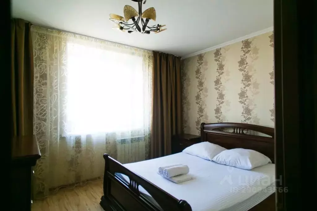 3-к кв. Хакасия, Абакан ул. Торосова, 15 (98.0 м) - Фото 0
