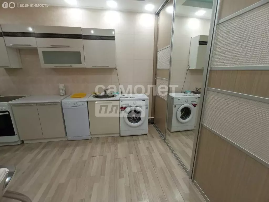 1-комнатная квартира: Тобольск, 9-й микрорайон, 11 (36 м) - Фото 1