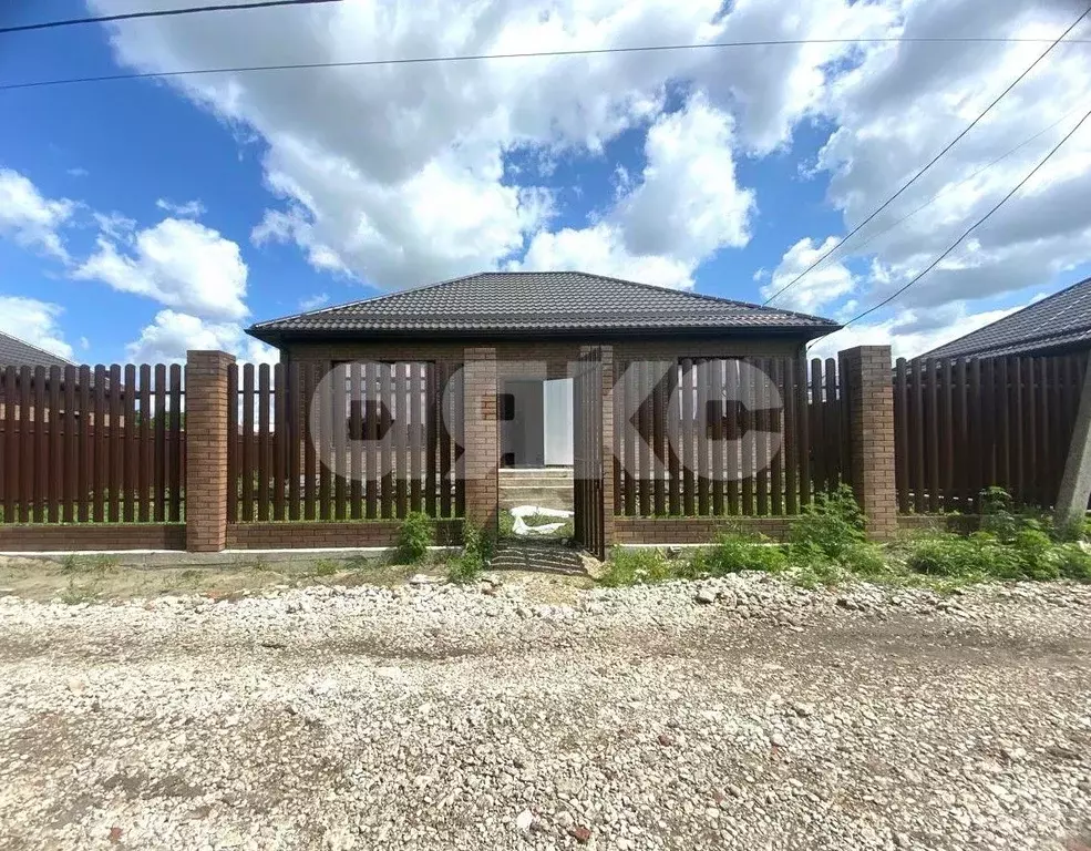 Дом в Краснодарский край, Динской район, Пластуновское с/пос, ... - Фото 1