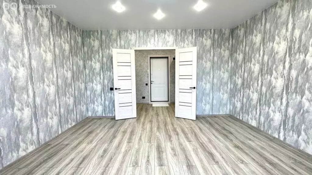 2-комнатная квартира: Красноярск, улица Забобонова, 10 (54 м) - Фото 1