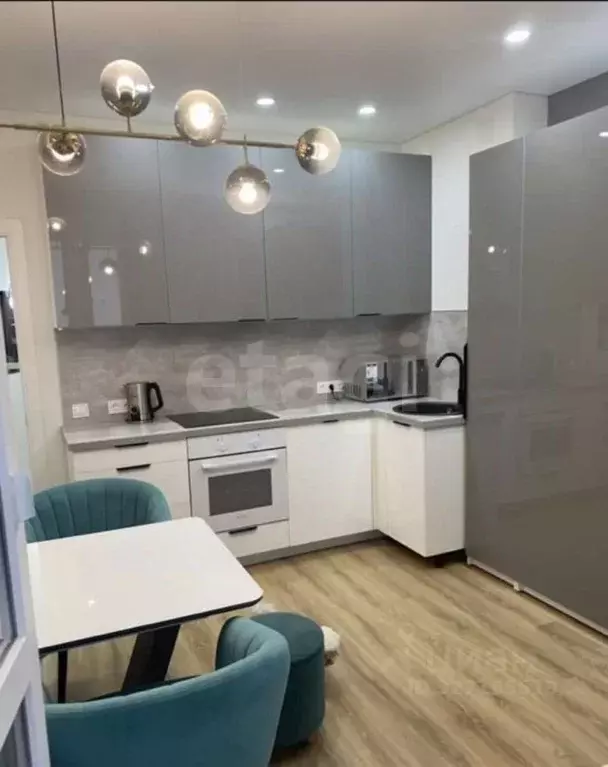 2-к кв. Башкортостан, Уфа ул. Чернышевского, 24 (68.0 м) - Фото 1