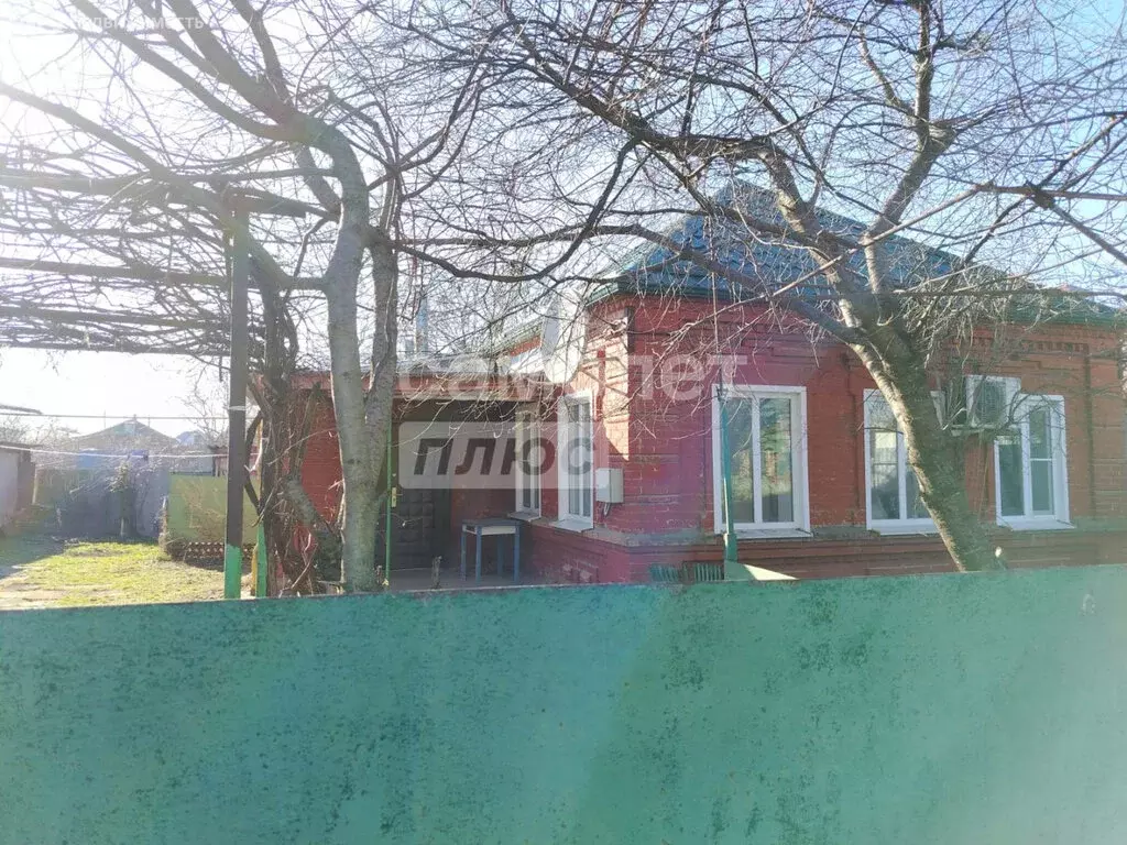 Дом в посёлок Глубокий, улица Ленина, 70 (70 м) - Фото 1