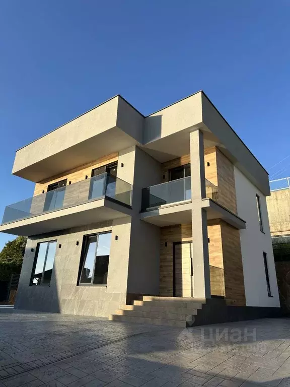 Дом в Краснодарский край, Сочи ул. Пейзажная, 18 (257 м) - Фото 1