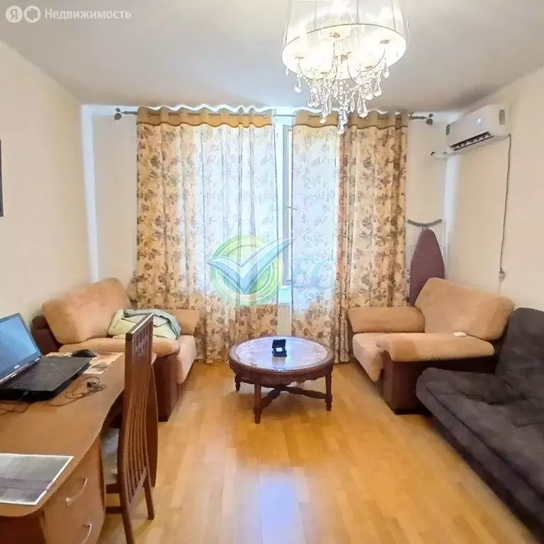 2-комнатная квартира: Феодосия, Адмиральский бульвар, 7Г (64 м) - Фото 1