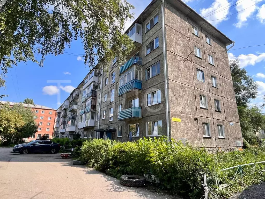 4-к кв. Омская область, Омск Заозерная ул., 11В (58.8 м) - Фото 0