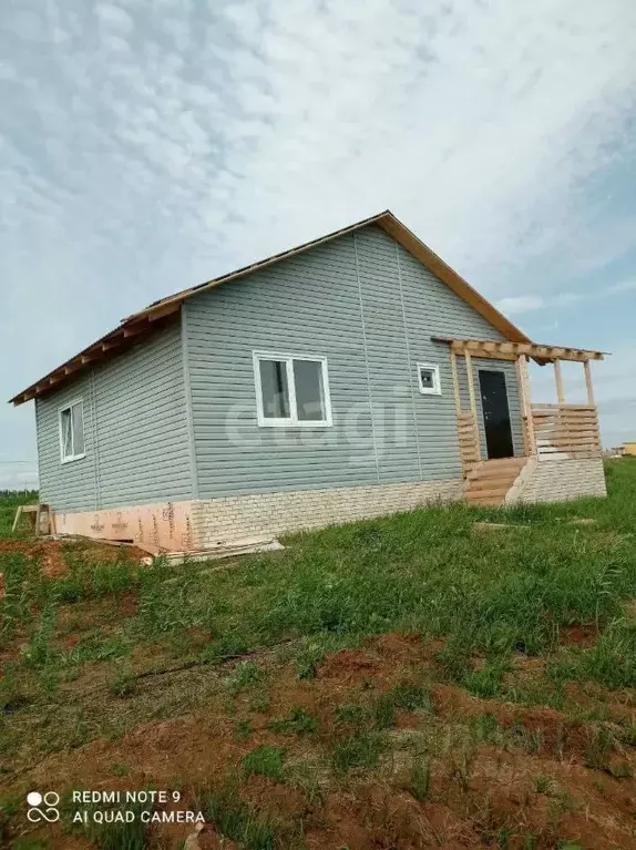 Дом в Удмуртия, Завьяловский район, д. Подшивалово ул. Татарская, 70 ... - Фото 0
