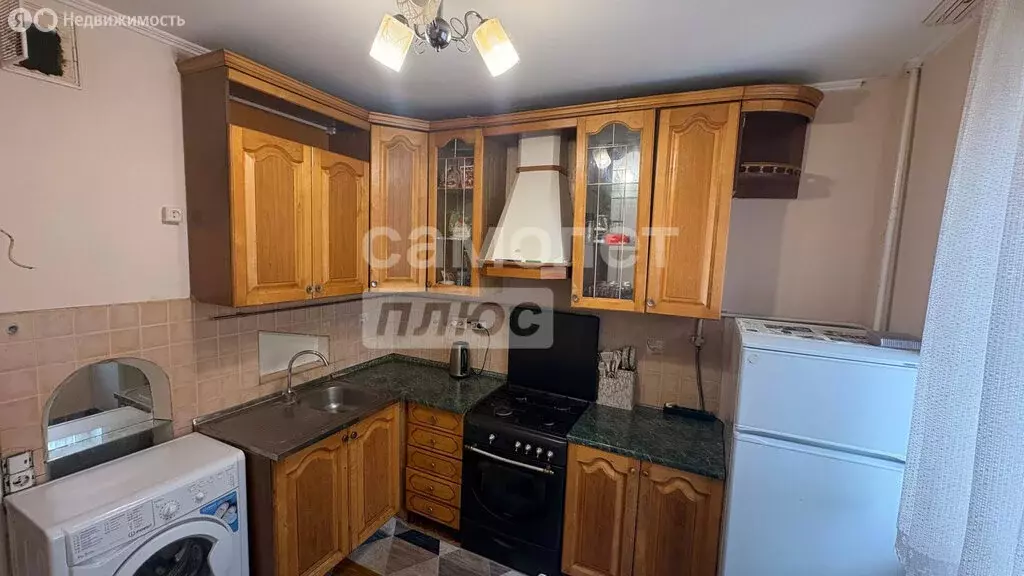 3-комнатная квартира: Наро-Фоминск, Туннельный проезд, 9 (62.5 м) - Фото 2