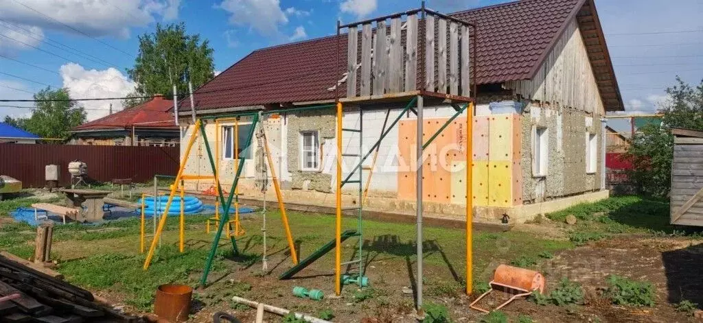 Дом в Новосибирская область, Коченевский район, Чик рп ул. ... - Фото 1