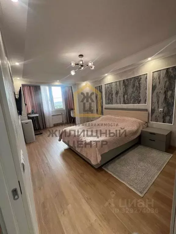 3-к кв. Ставропольский край, Пятигорск просп. Калинина, 2Д (70.0 м) - Фото 1