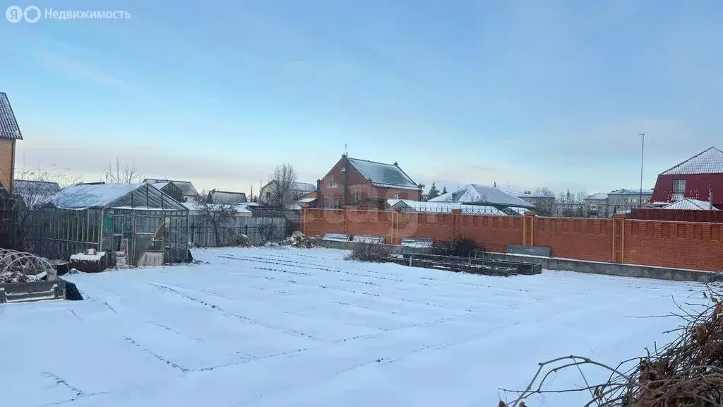 Участок в Боровский, улица Суворова (9.4 м) - Фото 1