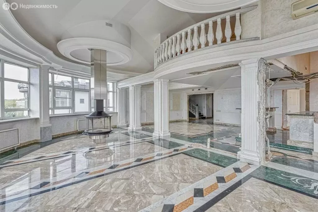 5-комнатная квартира: Москва, Островной проезд, 1 (360 м) - Фото 1