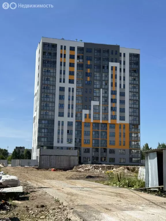 1-комнатная квартира: Нижний Тагил, улица Удовенко, 2 (41 м) - Фото 1