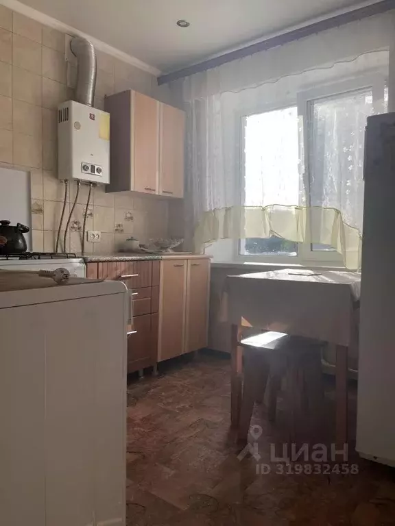 1-к кв. Брянская область, Брянск ул. Гоголя, 11 (33.0 м) - Фото 0
