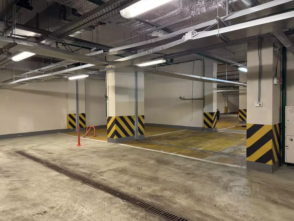 Гараж в Москва Мосфильмовская ул., 88к2с7 (40 м) - Фото 2