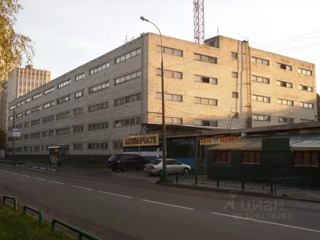 Гараж в Москва Давыдковская ул., 9 (18 м) - Фото 1