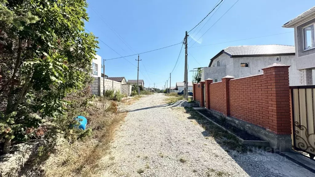 Участок в Краснодарский край, Новороссийск Звездный мкр, ул. 2-я ... - Фото 1