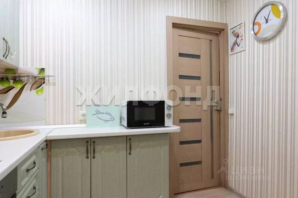 1-к кв. Новосибирская область, Новосибирск ул. Жуковского, 105/1 (30.2 ... - Фото 2