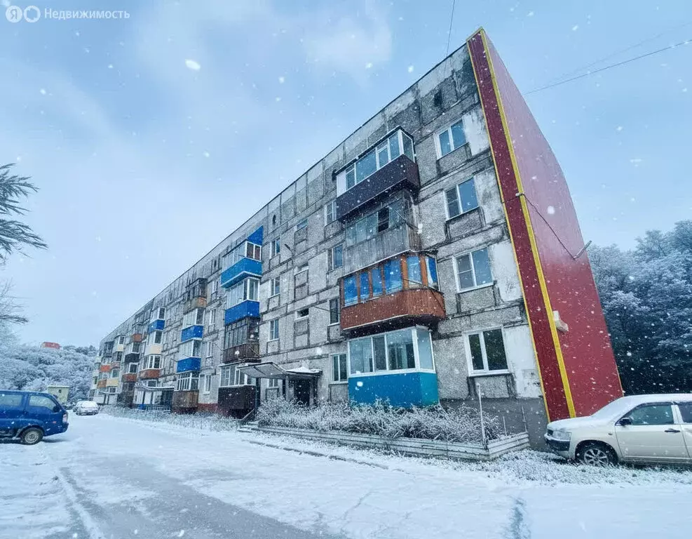 3-комнатная квартира: Петропавловск-Камчатский, улица Старицина, 12 ... - Фото 2
