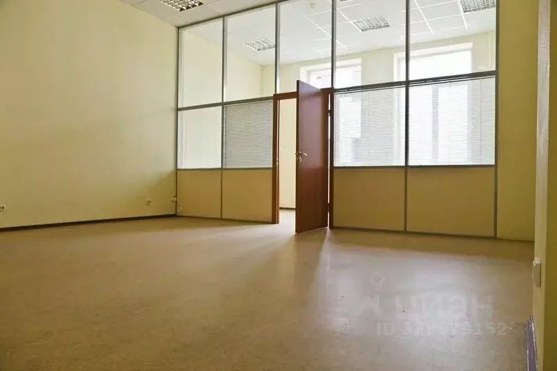 Офис в Санкт-Петербург Бумажная ул., 16к3 (400 м) - Фото 1