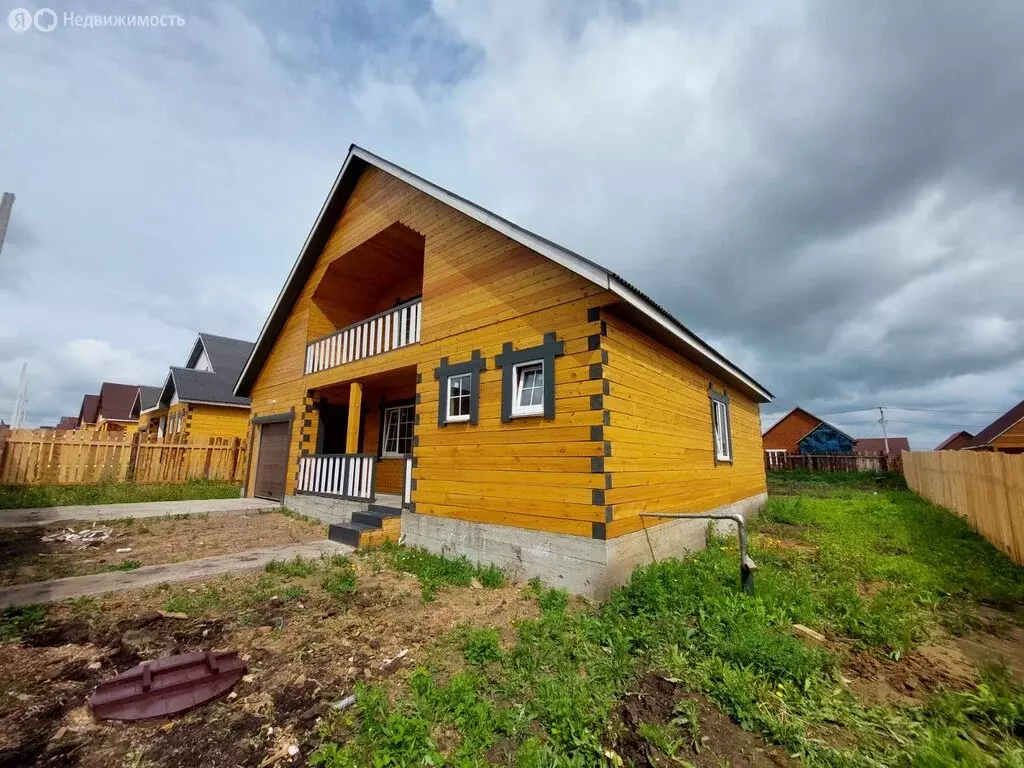 Дом в село Хомутово, Колхозная улица (220 м) - Фото 2