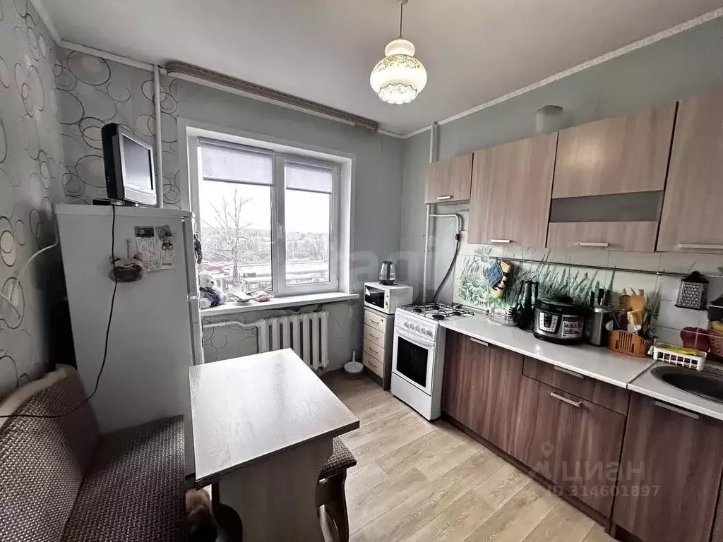 2-к кв. Владимирская область, Владимир ул. Куйбышева, 58 (51.4 м) - Фото 0