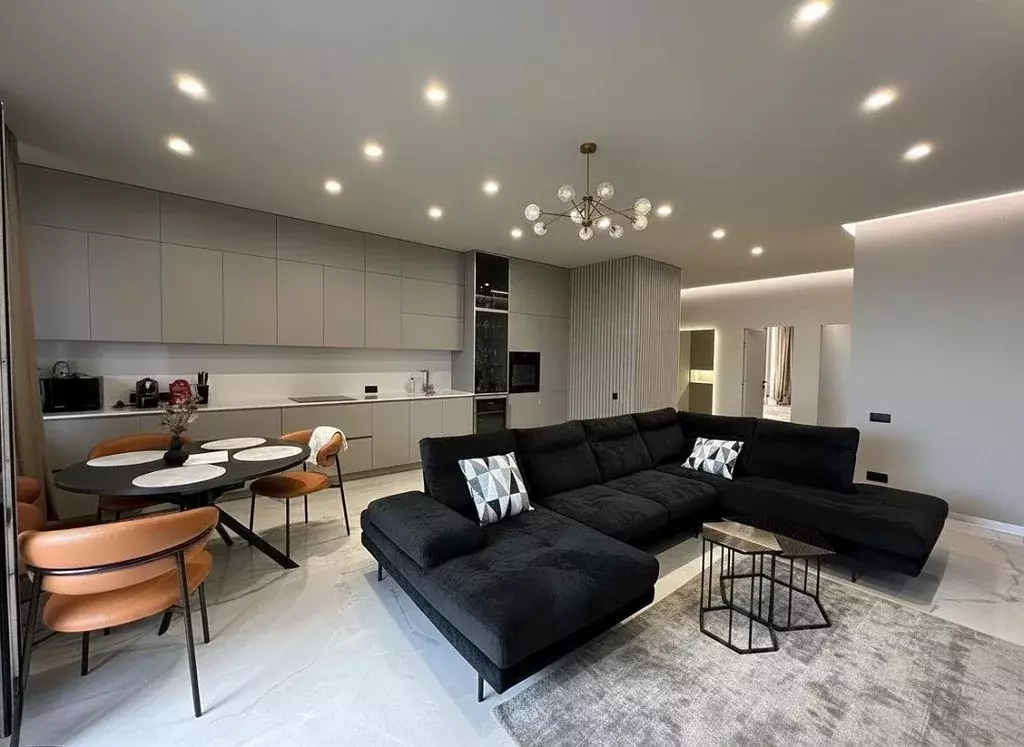 2-к кв. Крым, Ялта ул. К. Маркса, 18А (65.0 м) - Фото 1