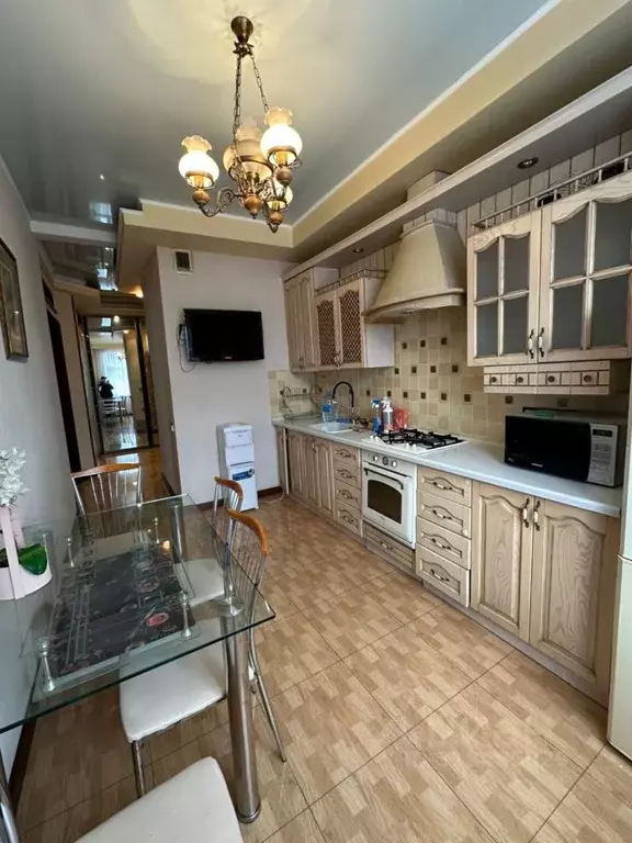 2-к кв. Краснодарский край, Новороссийск ул. Видова, 65А (73.7 м) - Фото 0