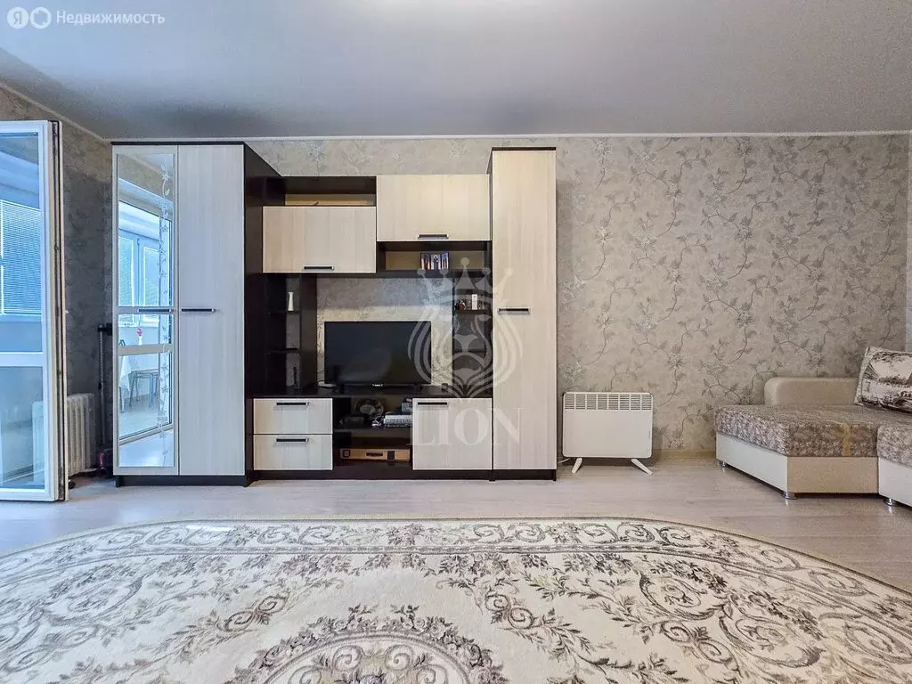 1-комнатная квартира: Алушта, Юбилейная улица, 38 (47.8 м) - Фото 1
